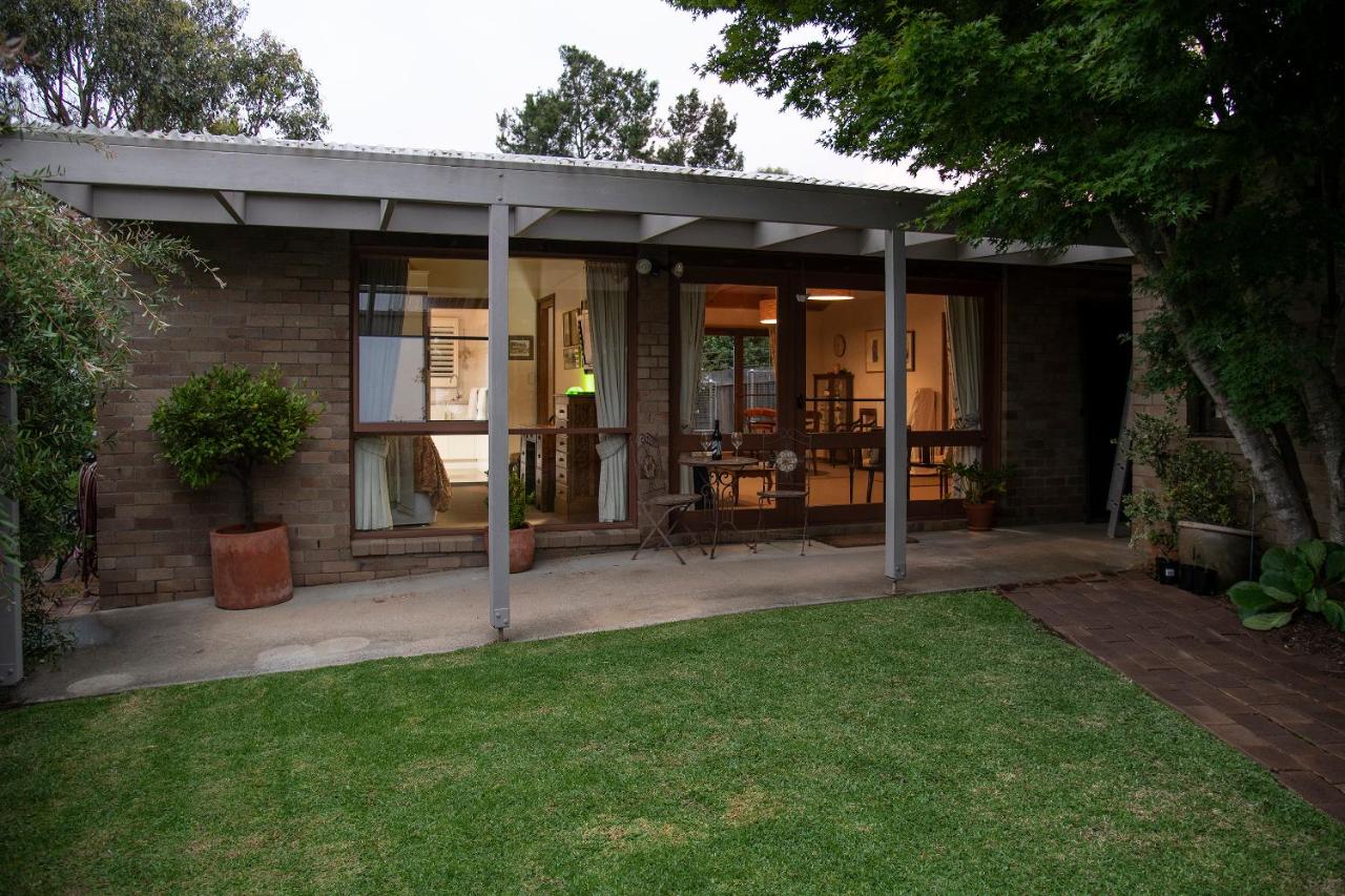 B&B Armidale - The Studio Armidale - Bed and Breakfast Armidale