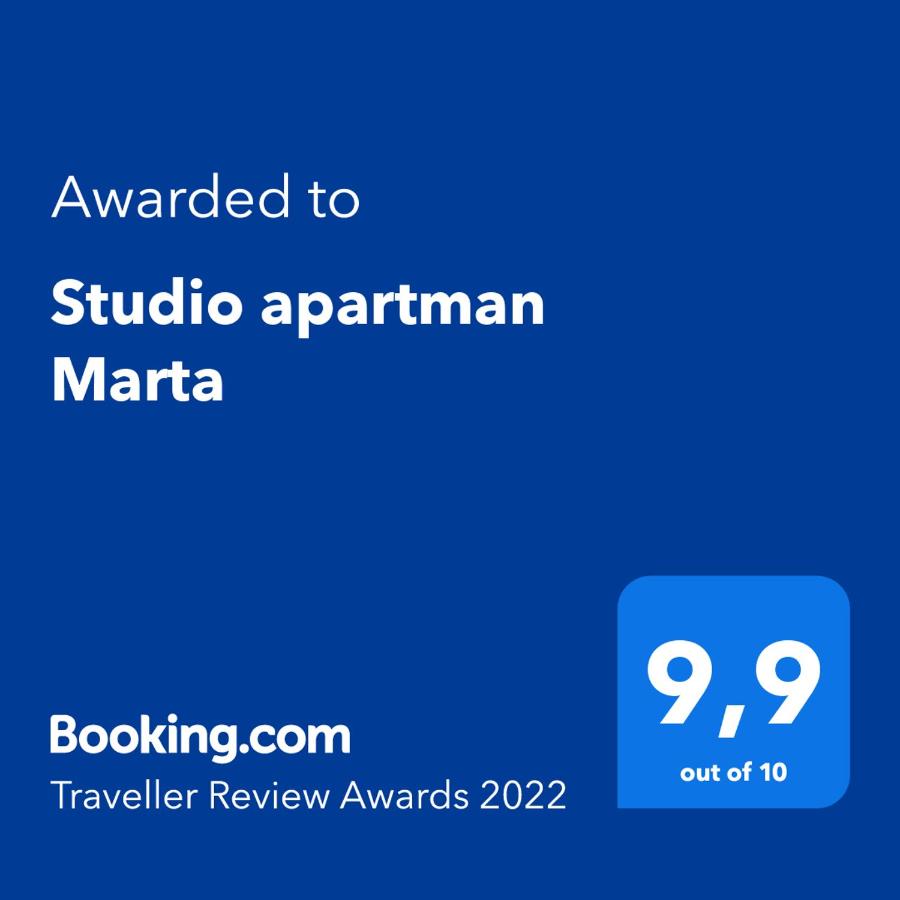 Studio apartman Marta - Chambres d’hôtes