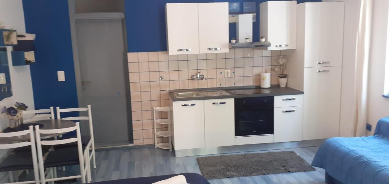 Studio Apartment - Ground Floor