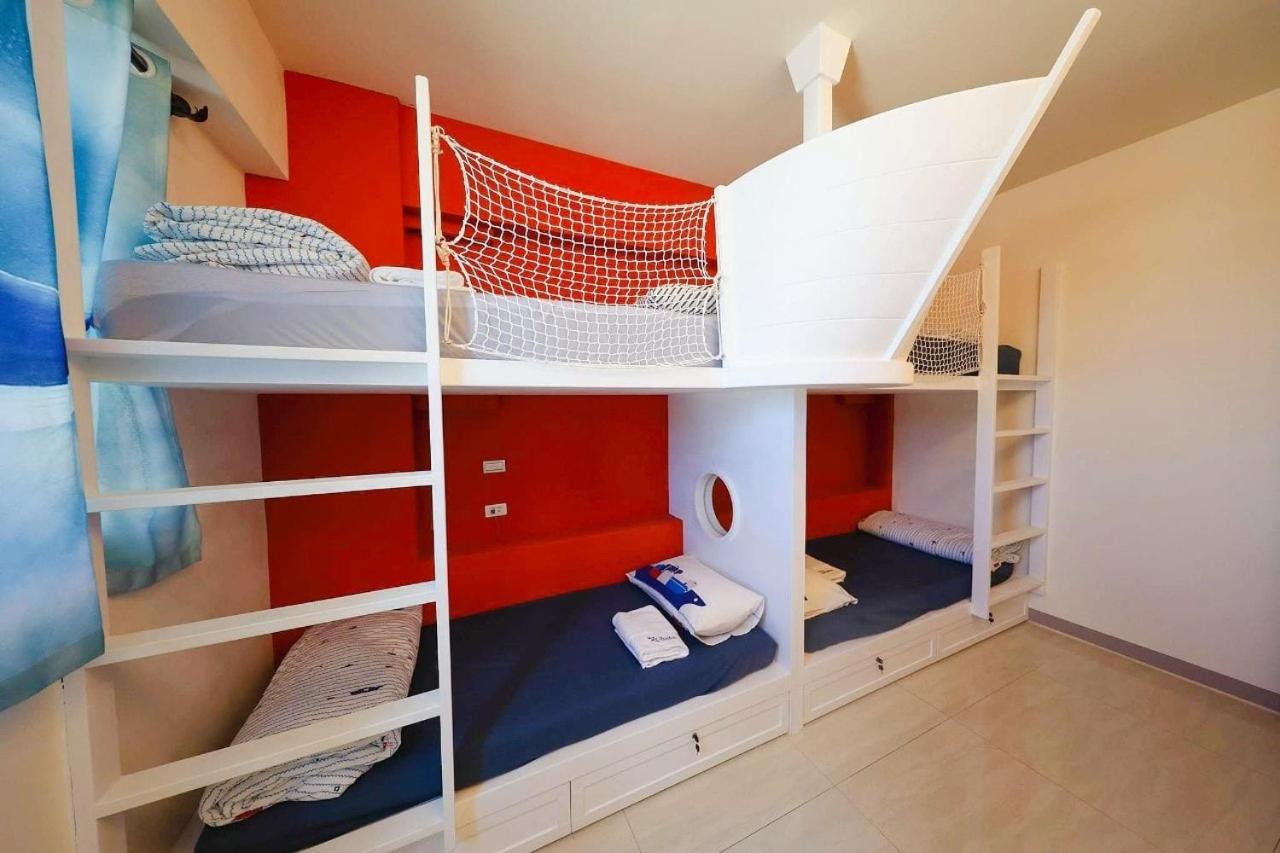 Tweepersoonskamer met 1 of 2 Bedden en een Extra Bed