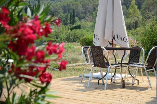 Apartment mit Terrasse