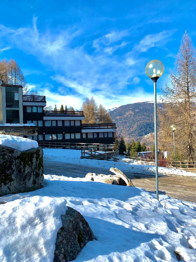 **NEW**Marilleva 1400**TRILOCALE sulle piste - B&B