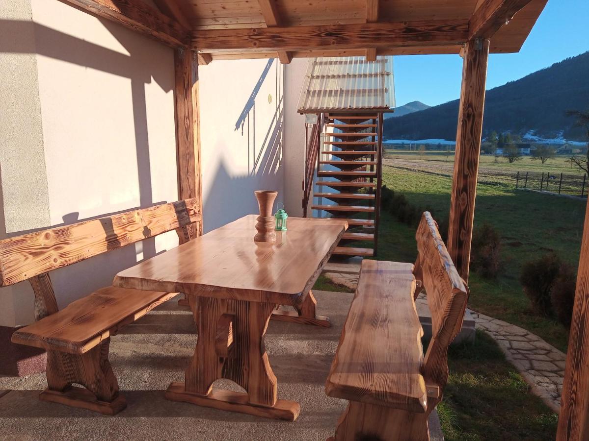 Studio with Mountain View