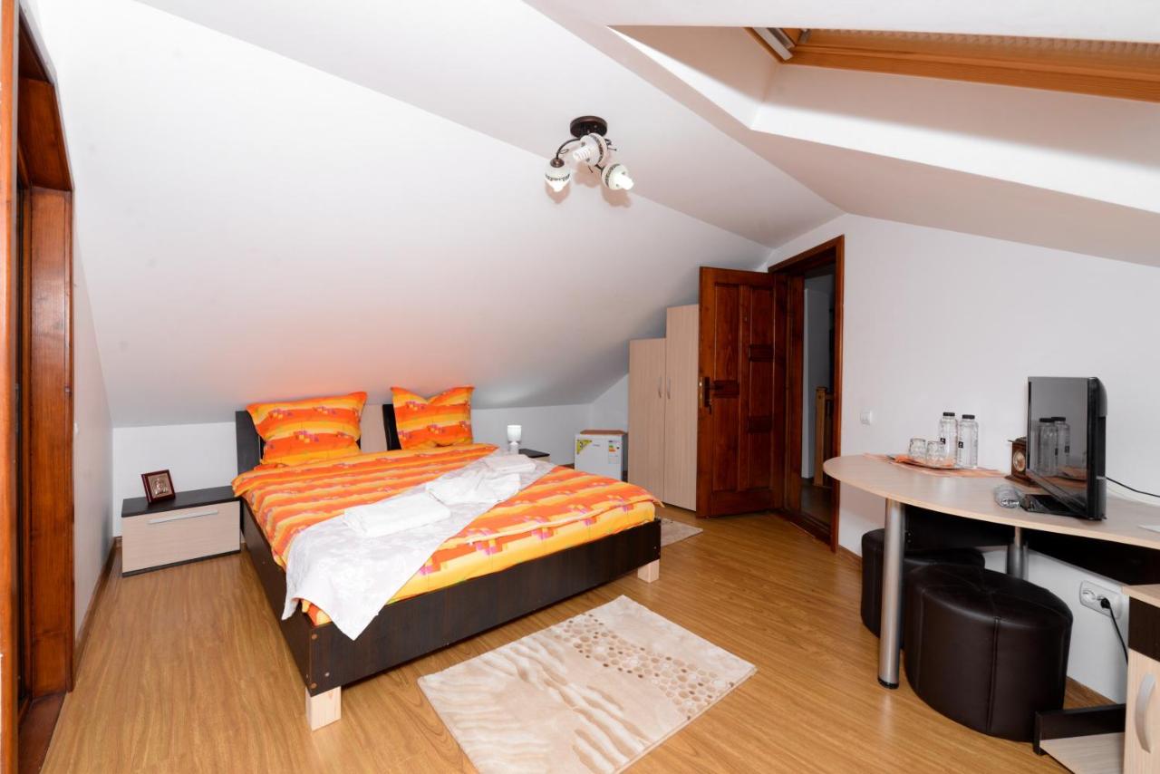 Deluxe Double Room with Bath
