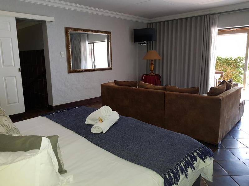 Economy King Room