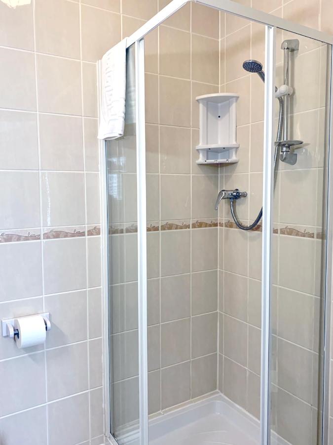 Habitación Doble Pequeña