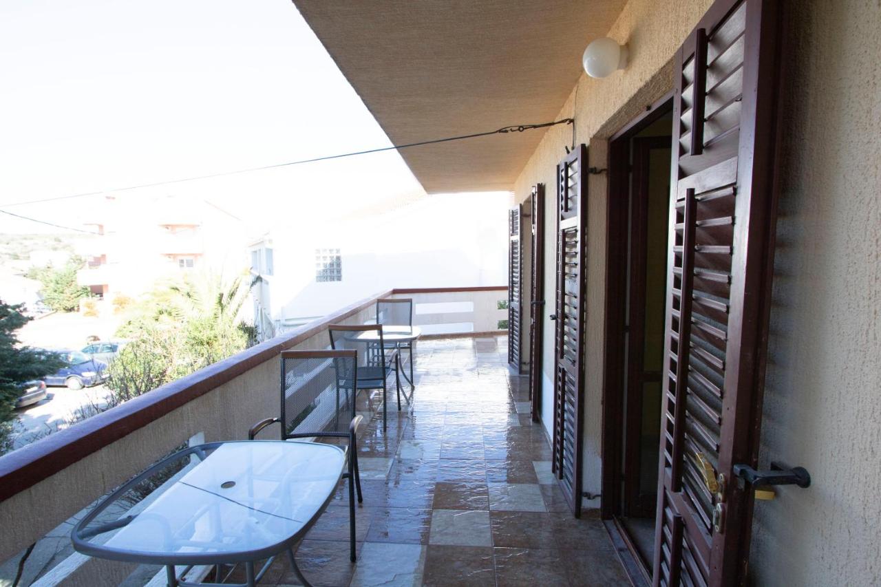 Apartamento de 2 dormitorios