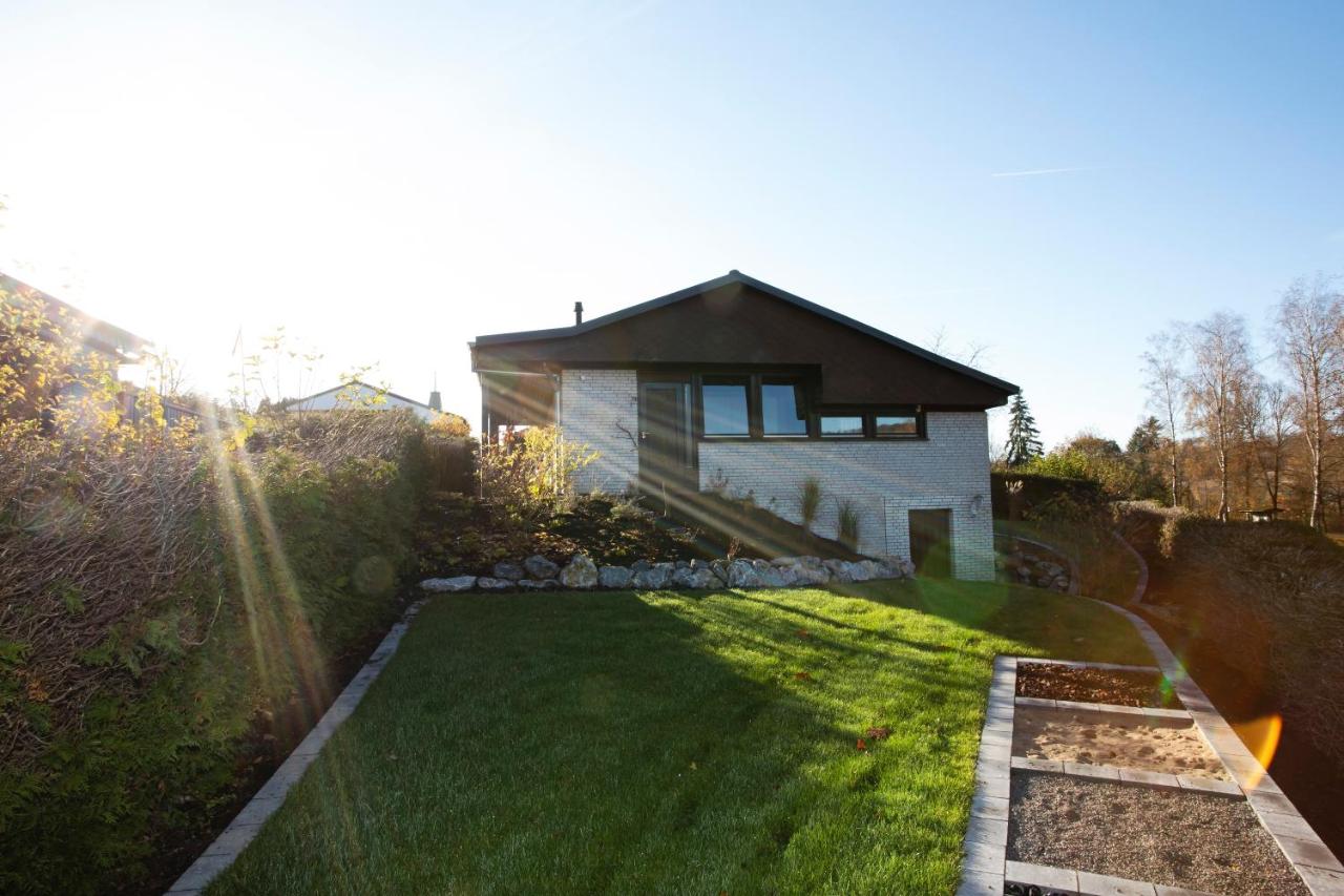 Charmantes Haus am Hennesee - Ferienwohnung