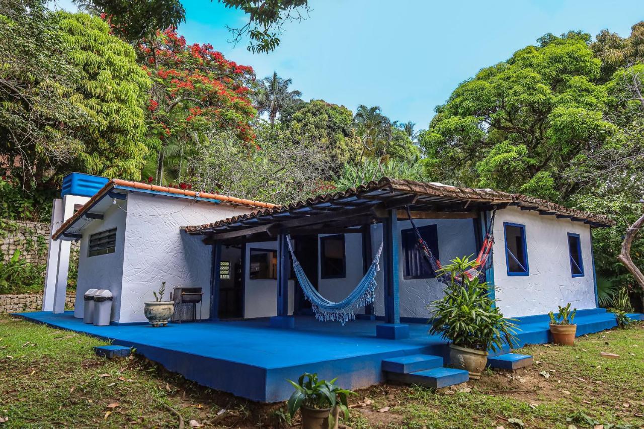 Casa estilo pescador com jardim perto da praia - Ferienwohnung Ilhabela