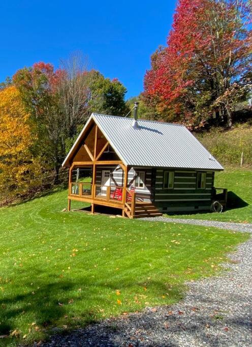 B&B Whitetop - Cozy Cabin Near Grayson Highlands State Park - Bed and Breakfast Whitetop