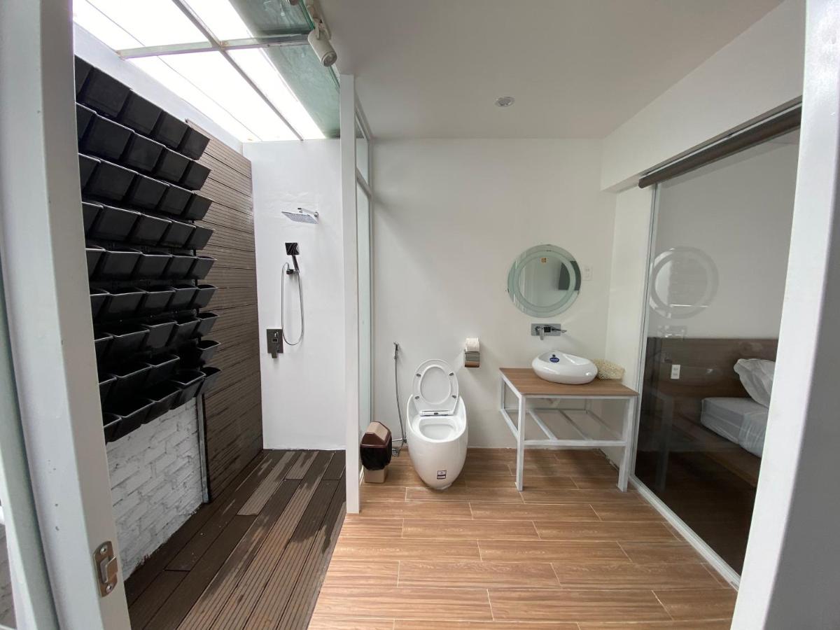 King Room with Garden View