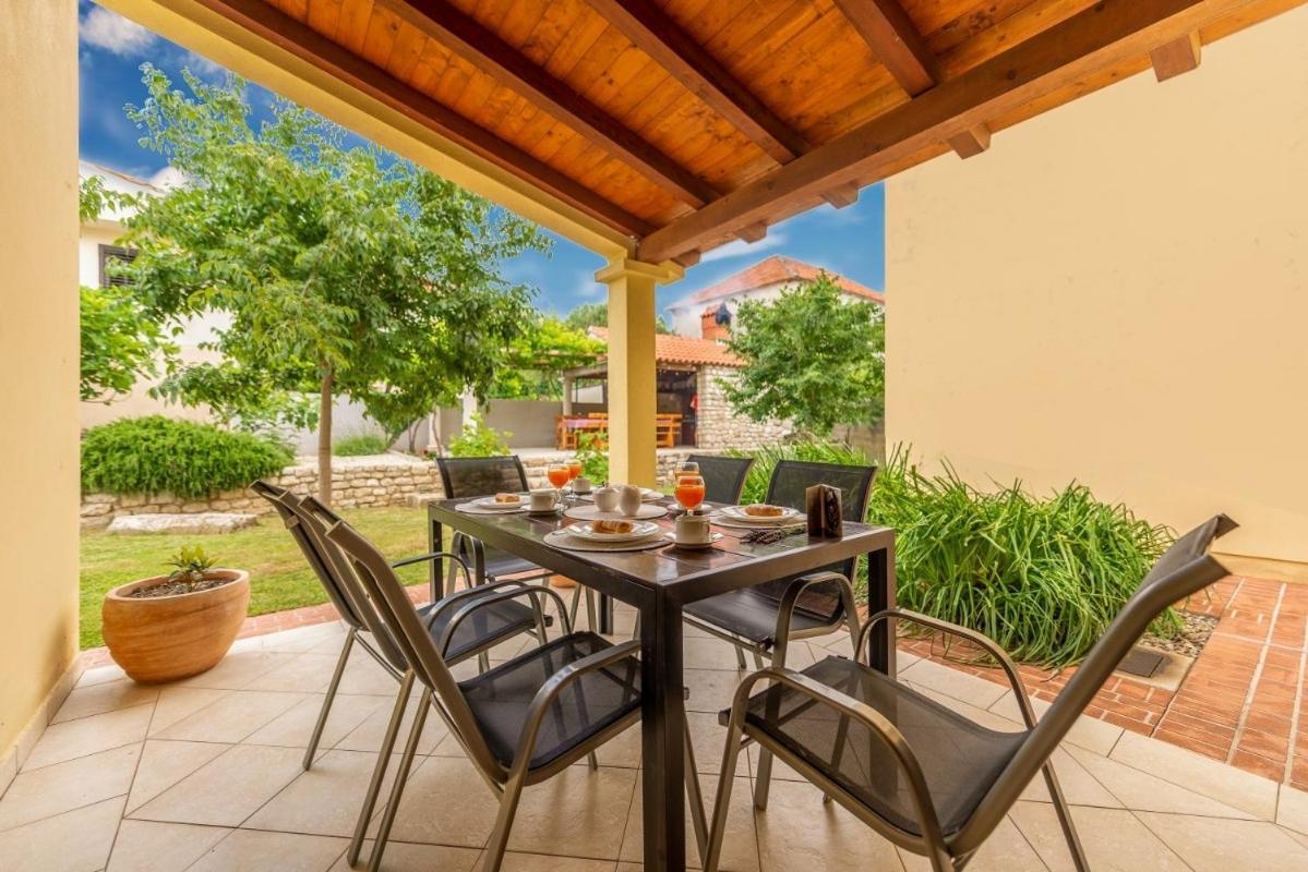 House Nin (864) - B&B Nona