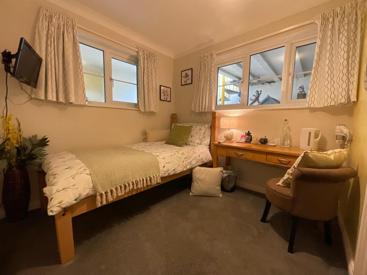 Single Room - Room 1