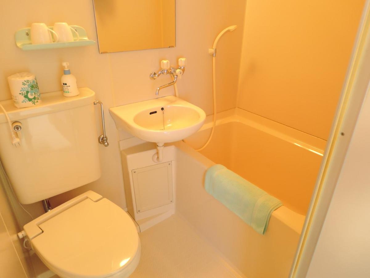 Japanese-Style Single Room