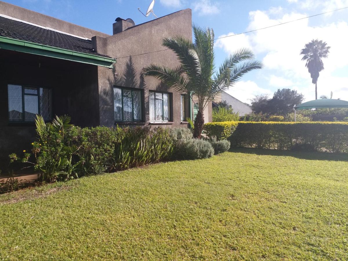 The Best Green Garden Guest House in Harare - B&B