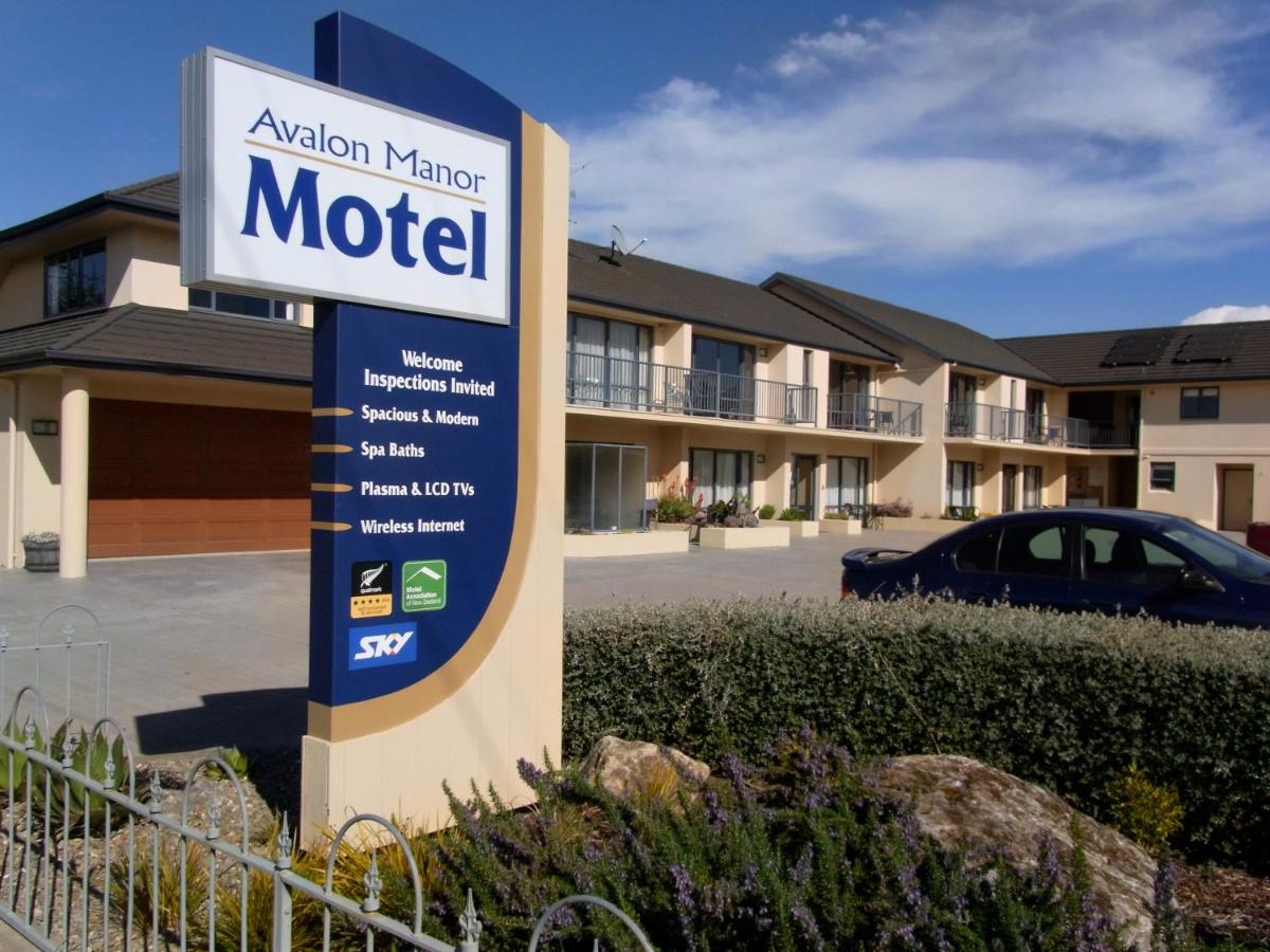 Avalon Manor Motel - Bed and Breakfast