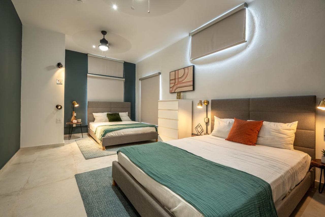 Deluxe Family Suite