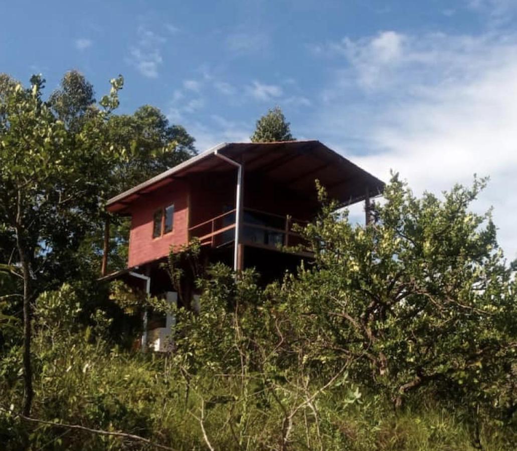 Chale duplex com vista para a Serra do Segredo - B&B