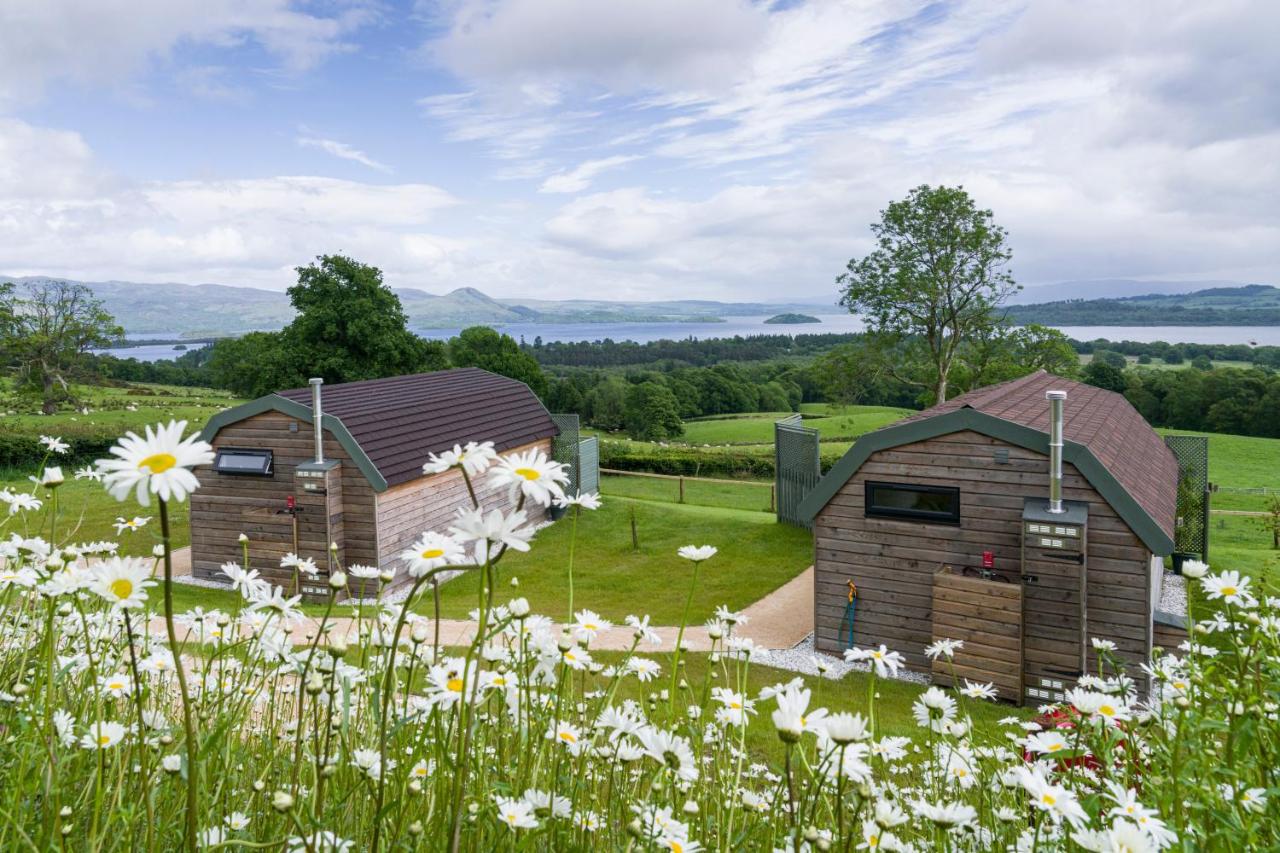 B&B Luss - Bonnie Barns - Luxury Lodges with hot tubs - Bed and Breakfast Luss