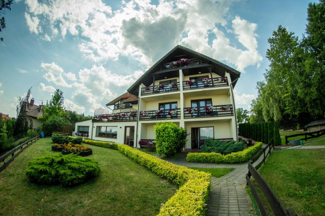 B&B Mikołajki - Willa Fala - Bed and Breakfast Mikołajki