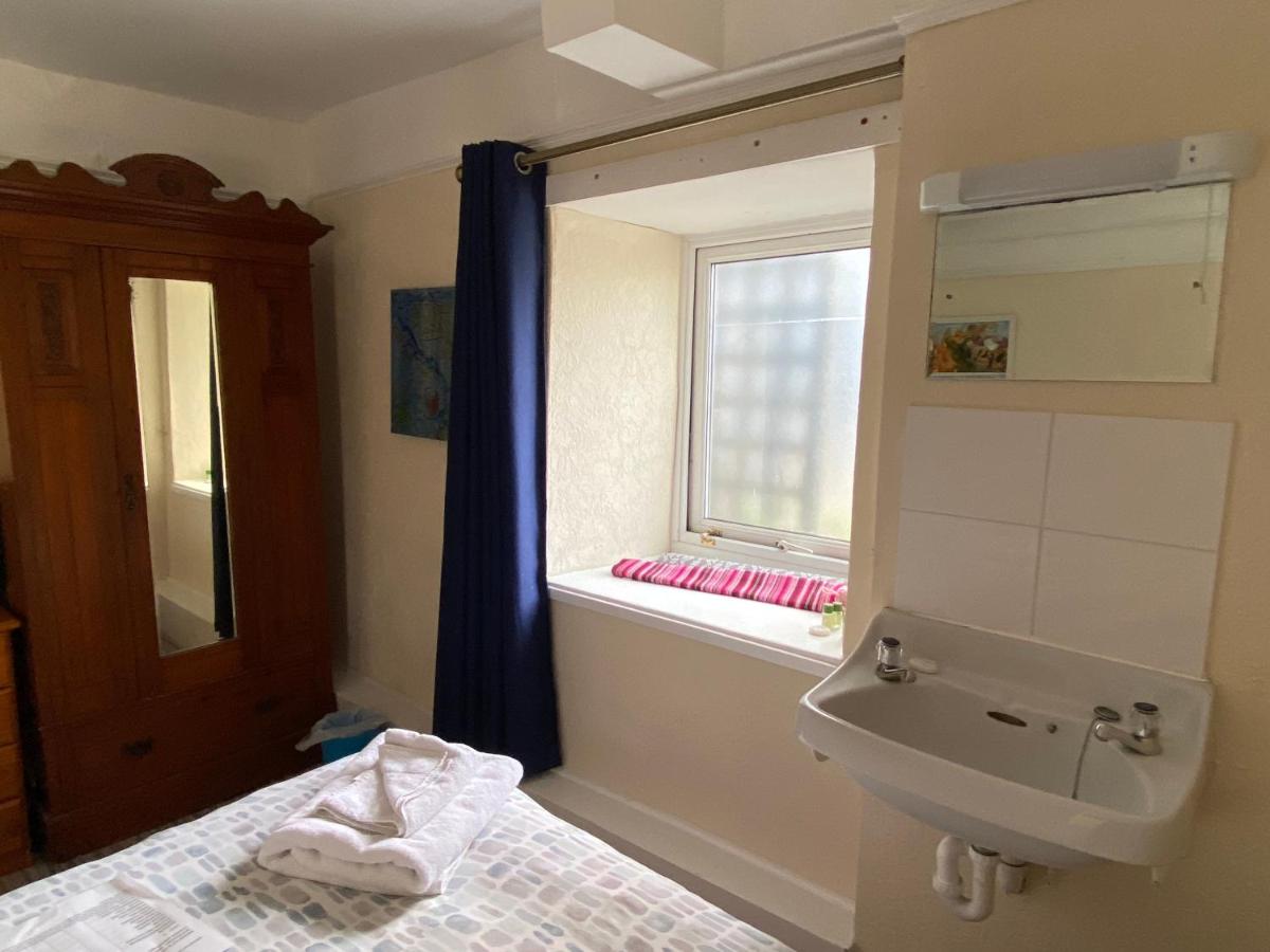 Standard Zweibettzimmer mit Gemeinschaftsbad