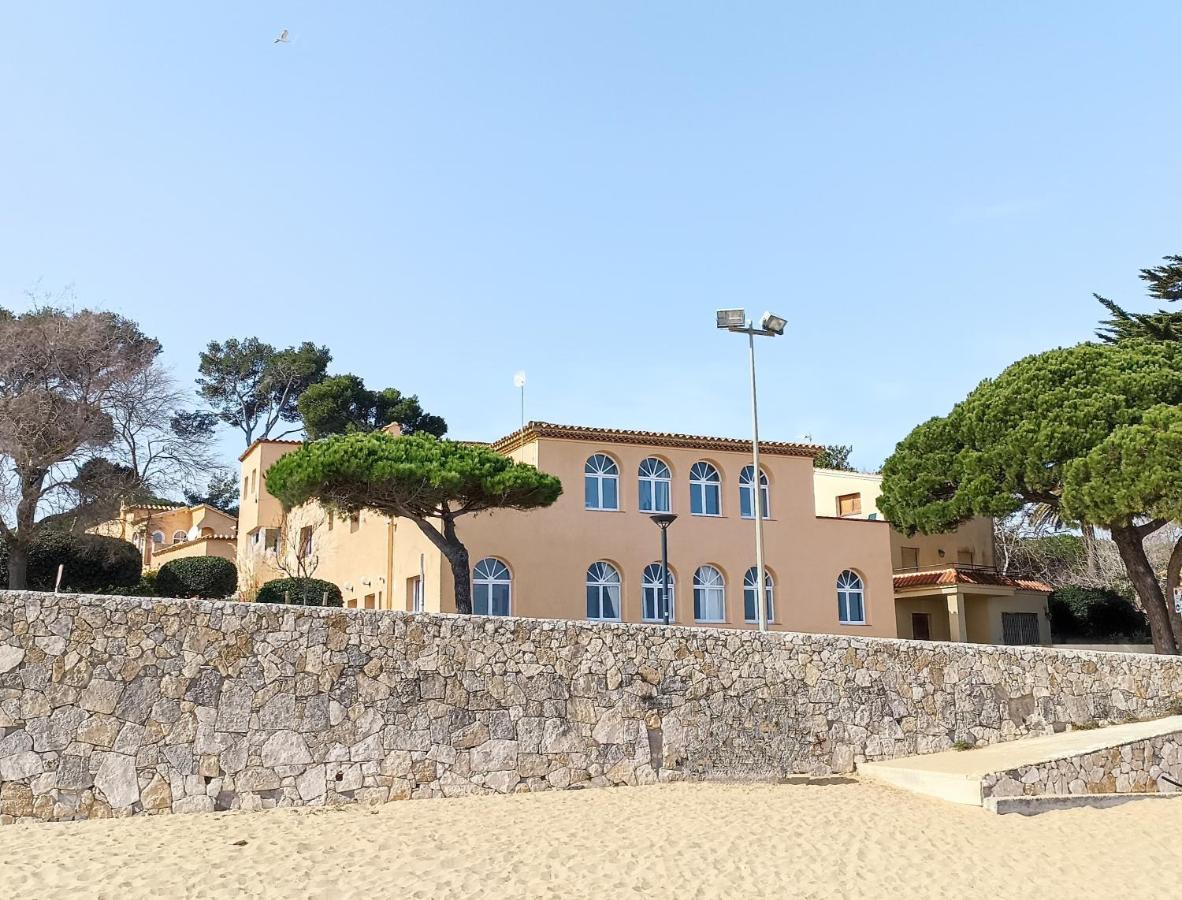Apartamento con jardín a 11 metros de la playa. B1. - Ferienwohnung