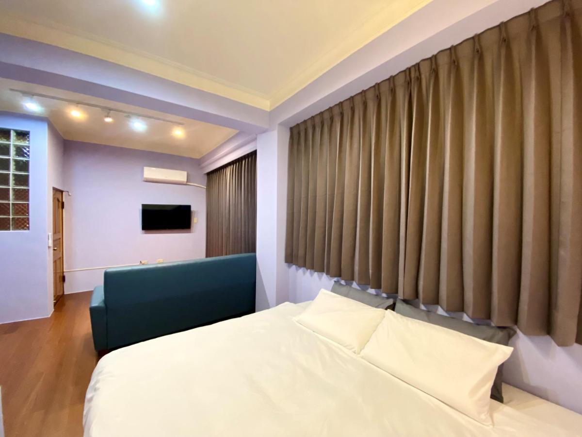 King Room with Balcony