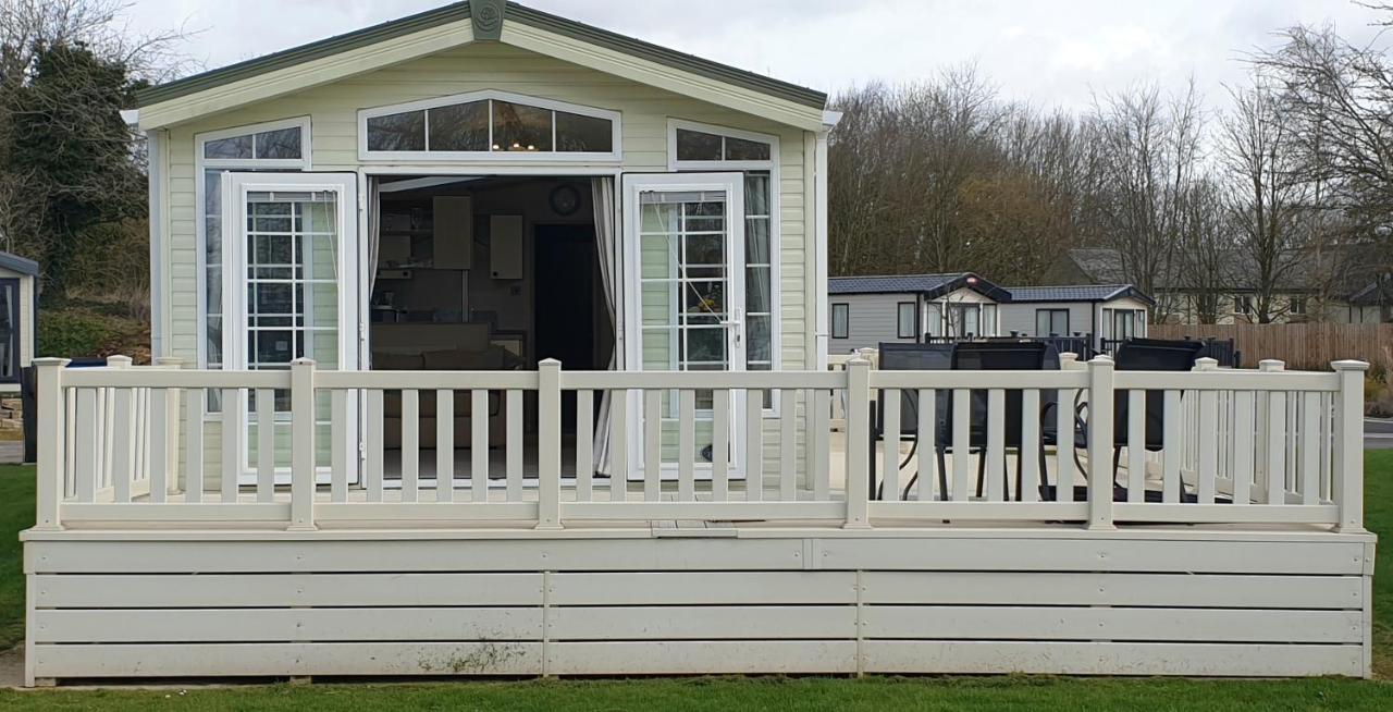 B&B Cirencester - Caravan in the Cotswolds - Bed and Breakfast Cirencester