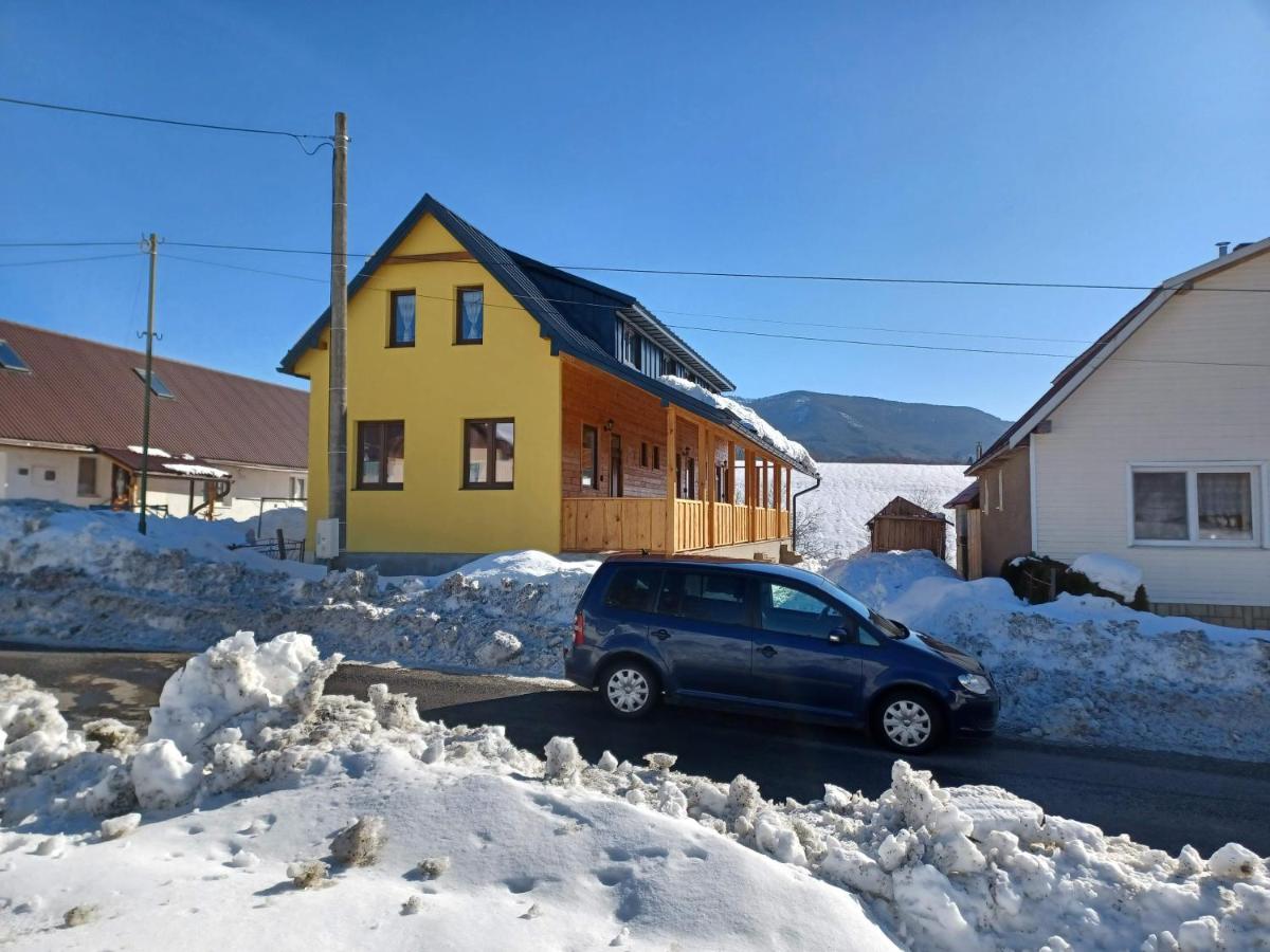 Turistický apartmánový domček Runina 11 - B&B Runina