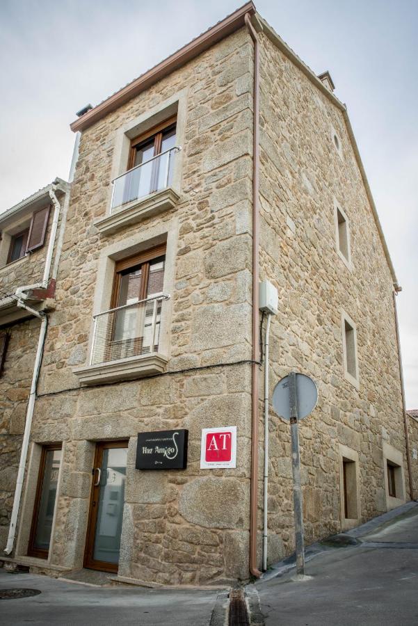 Apartamentos turisticos HAZ AMIGO - Chambres d’hôtes