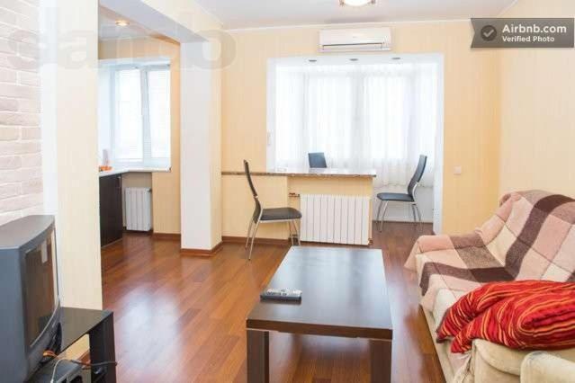 2-х комнатная на Подоле - B&B Kyiv