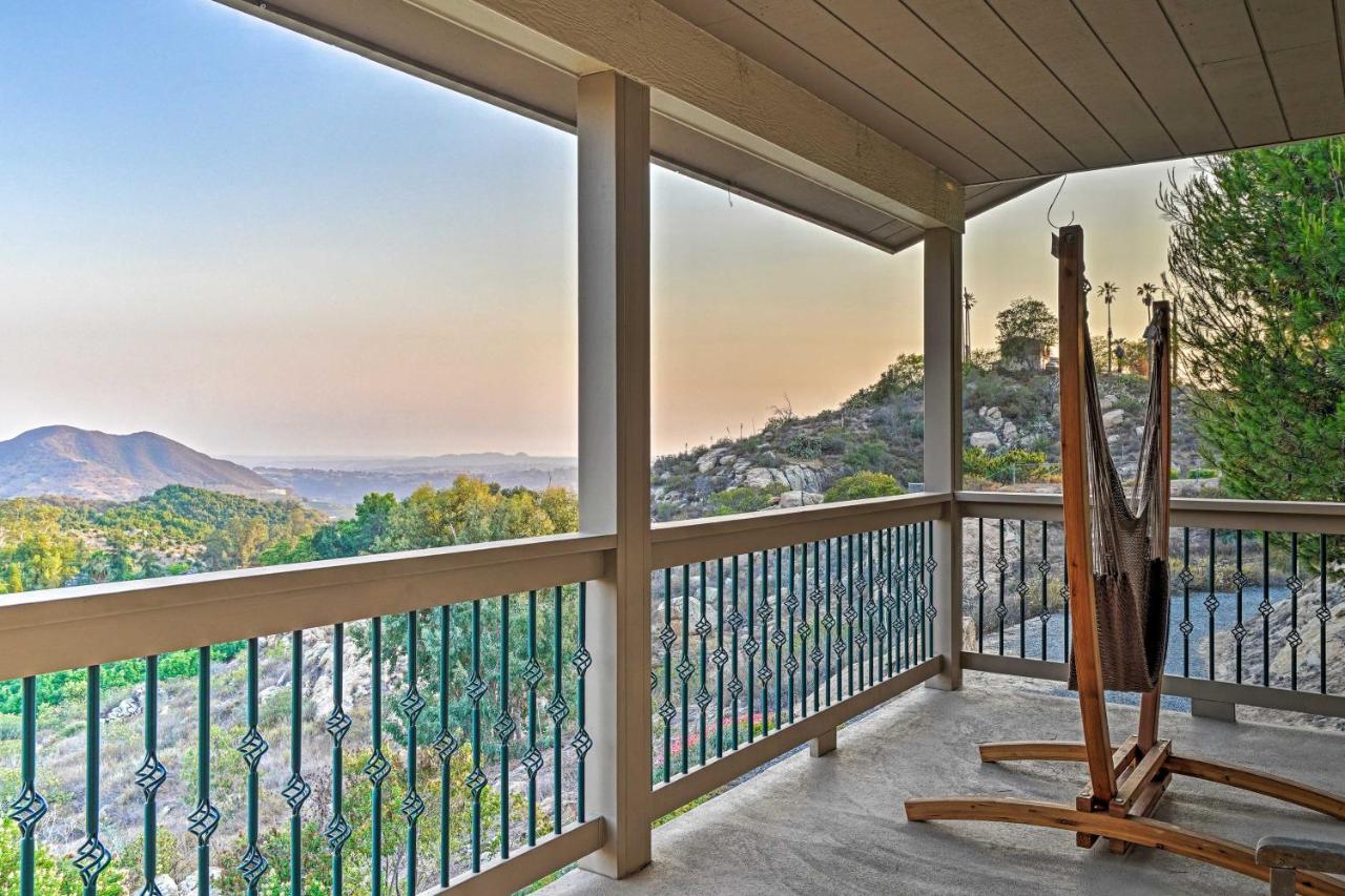 B&B Fallbrook - Rainbow Heights Retreat with Mtn Views, Near Winery! - Bed and Breakfast Fallbrook