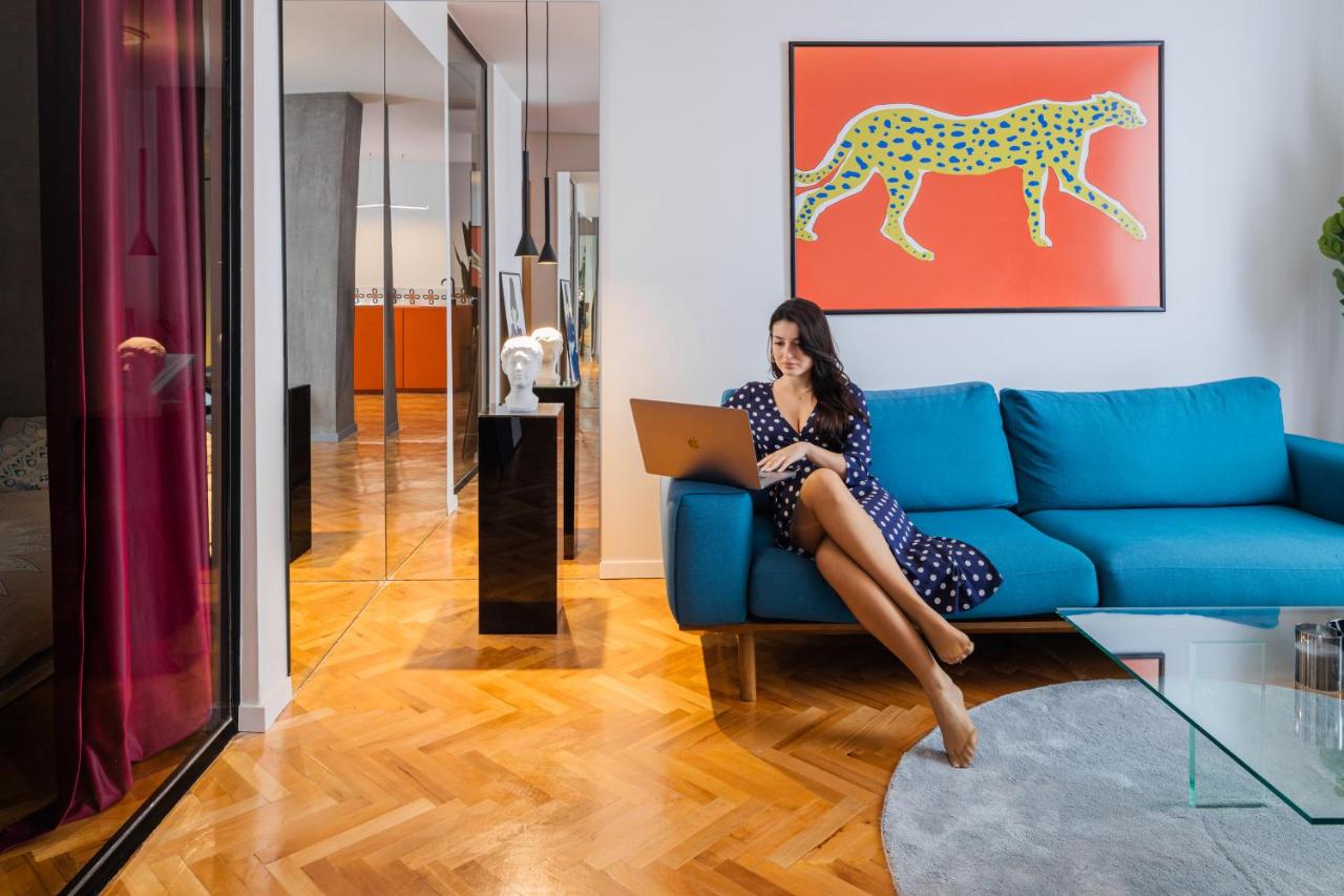 Etern Stays - Boutique Apartment - B&B Prishtina