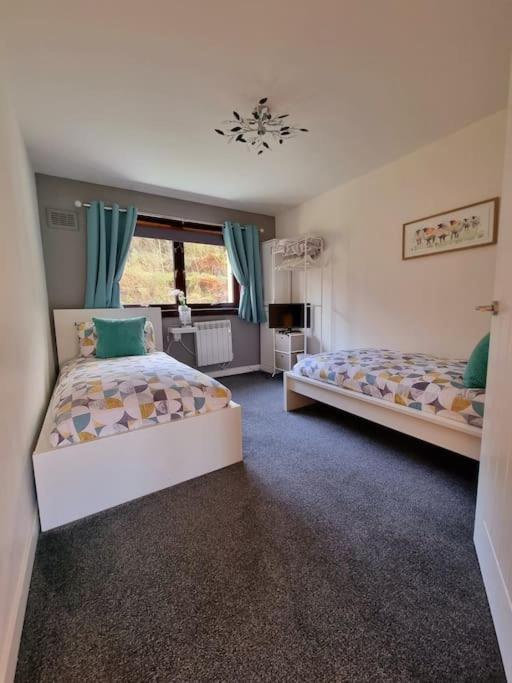 Premium Ground Floor Apartment, Near Fort William Town Centre - Chambres d’hôtes Fort William