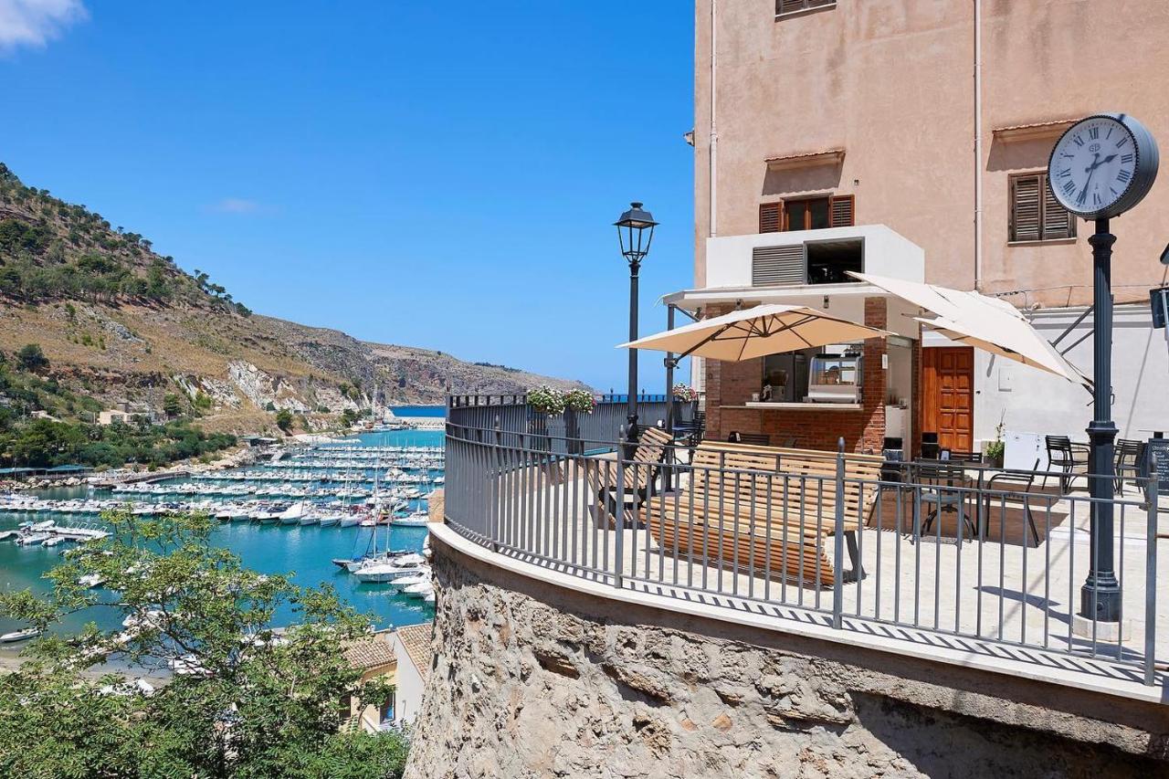 Suite with Sea View