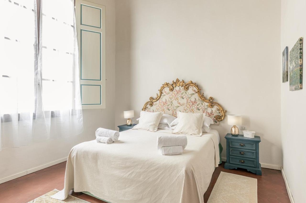 Palazzo Roselli Cecconi Apartments - B&B Firenze