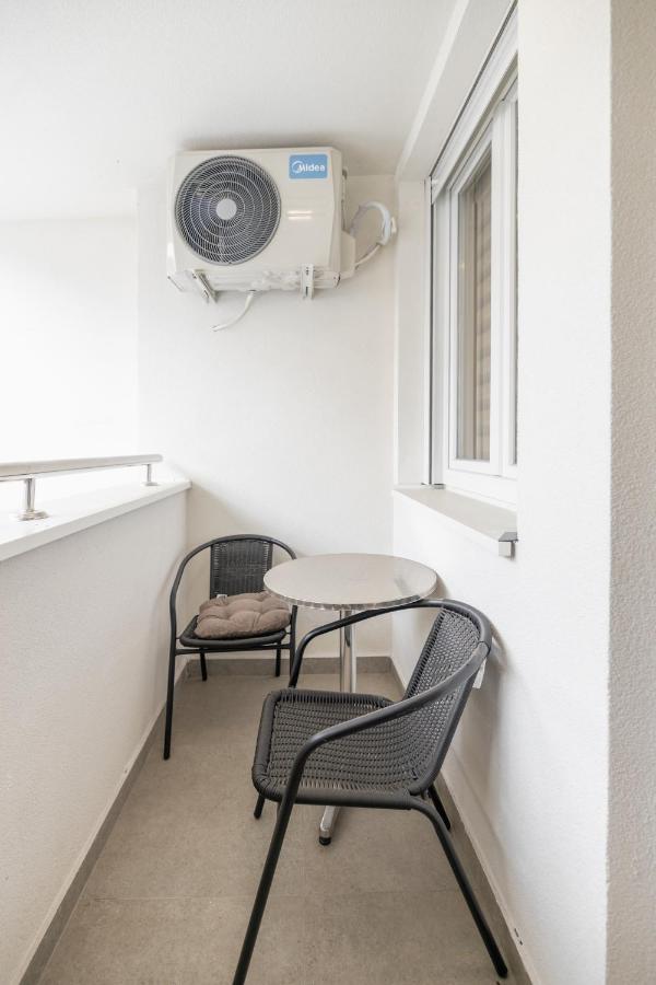 Bella Apartment with free parking - B&B Novi Sad