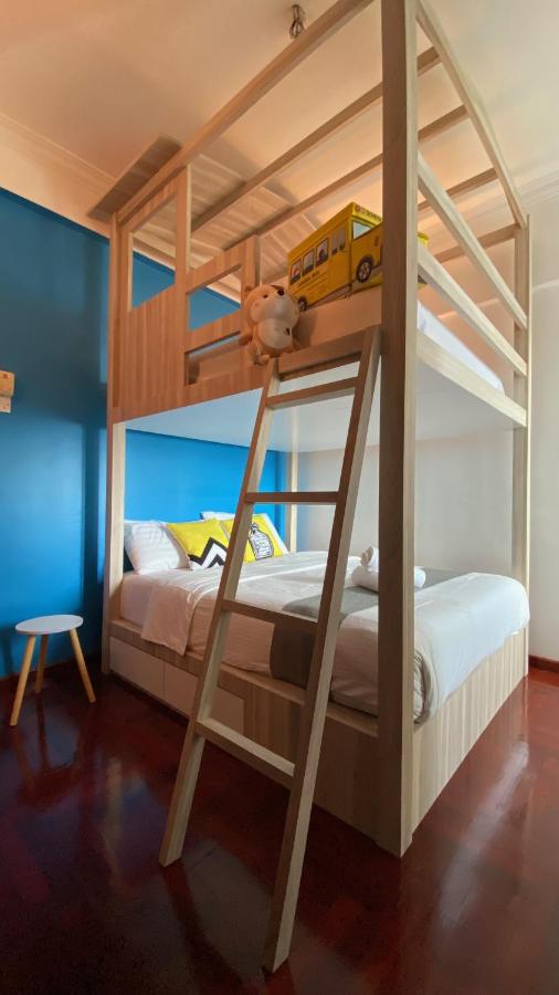 B&B Kuah - Sugar Marina Seaview Families Suite Apartment - Bed and Breakfast Kuah