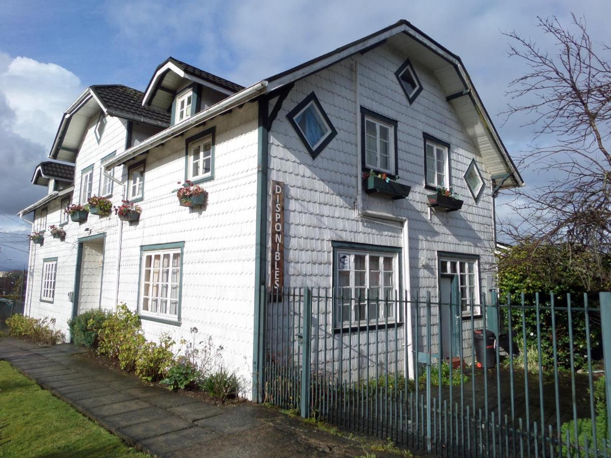 Hostal y Cabañas Villa Germana - B&B Puerto Varas