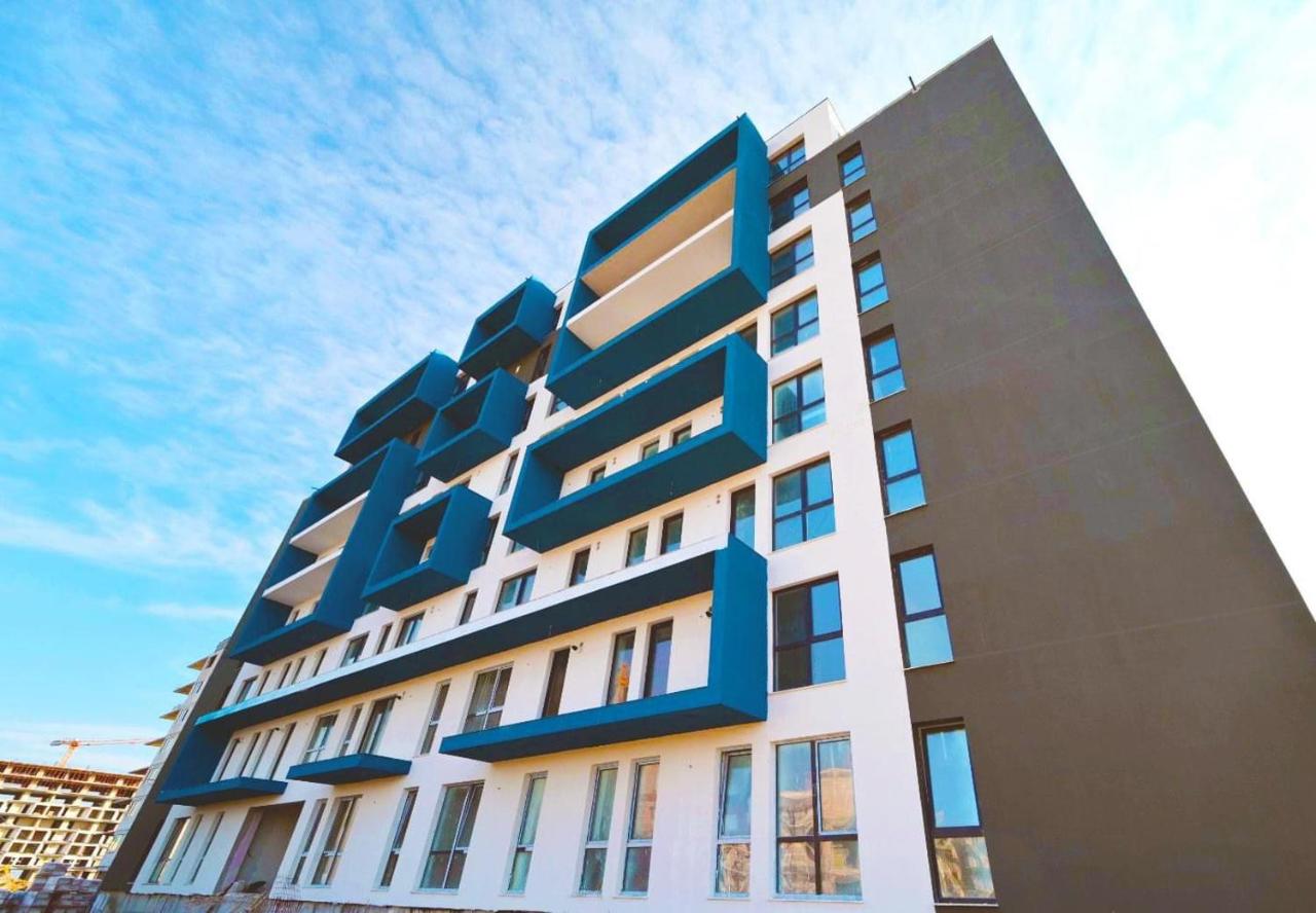 Havana Studio-Alezzi Nord 10 (piscina&loc parcare) - B&B Năvodari