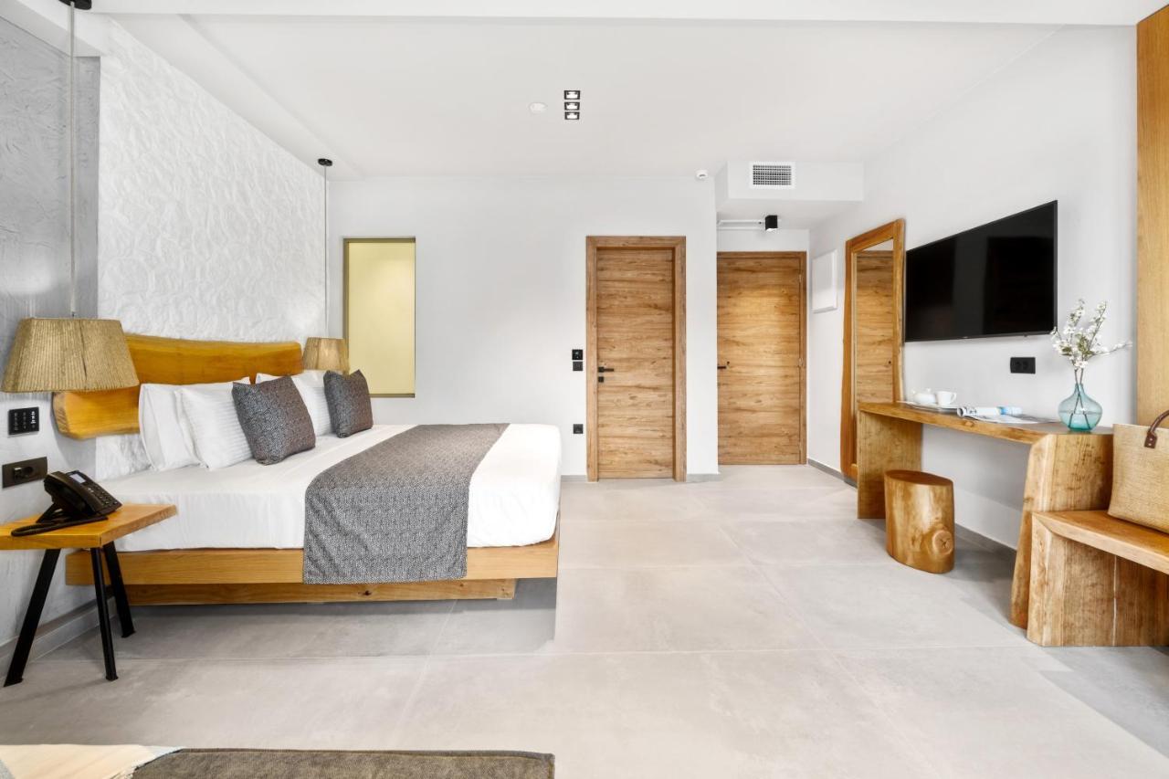 Garden View Triple Room with Hot tub