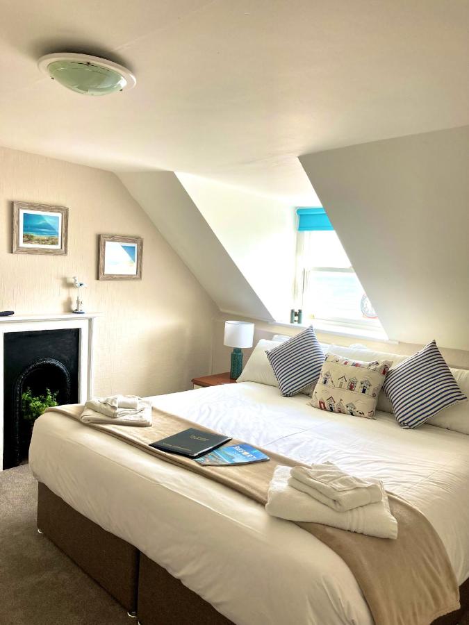 Deluxe Double Room with Sea View, Top Floor