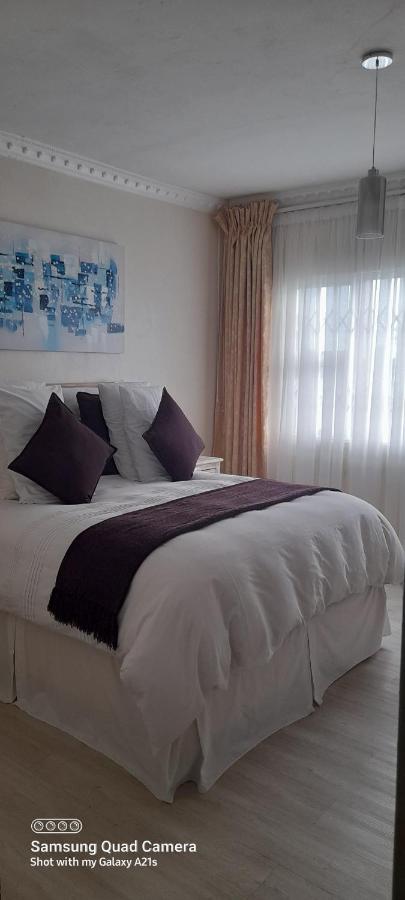 B&B East London - Rest Well - Bed and Breakfast East London