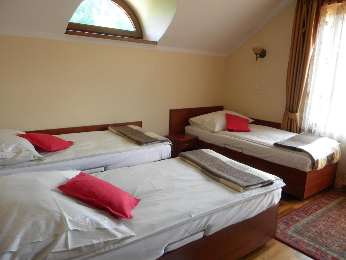 Triple Room with Private External Bathroom