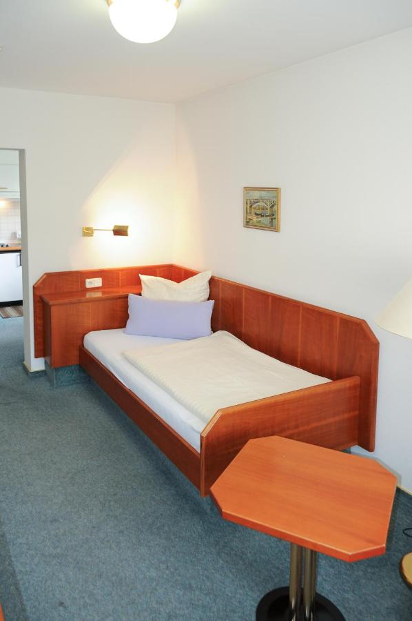 Studio (1 Adult)