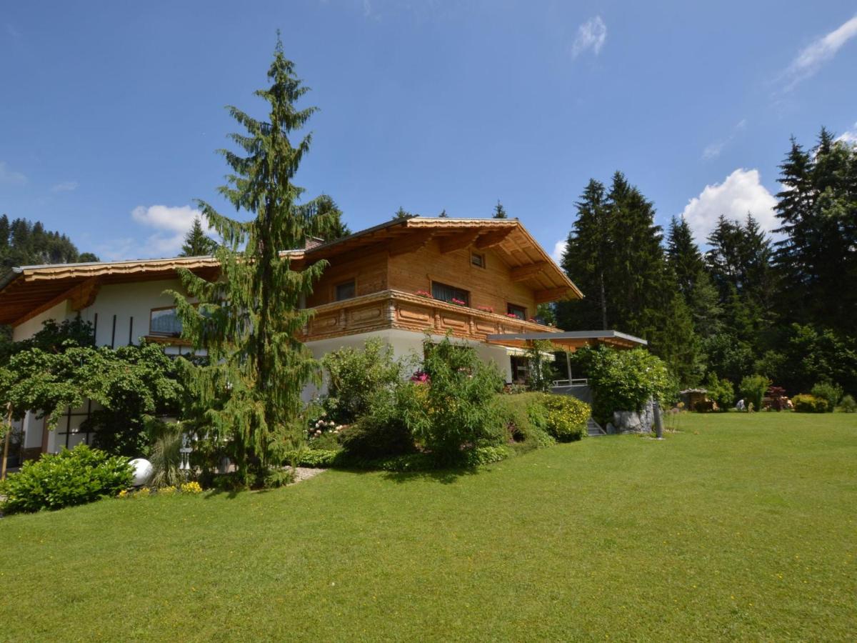 B&B Reutte - Heavenly Apartment in W ngle Tyrol with Walking Trails Near - Bed and Breakfast Reutte