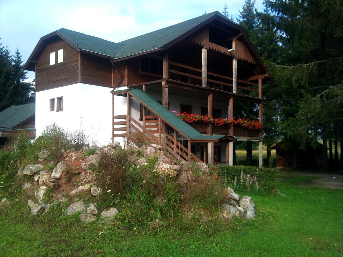 Guest House Šumski dvor - B&B