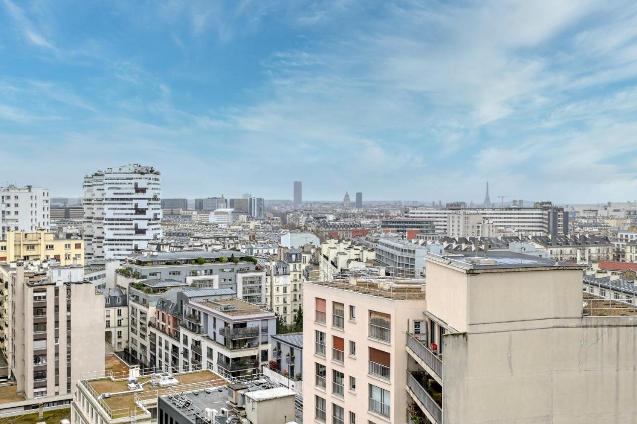 Panoramic view of Paris - B&B
