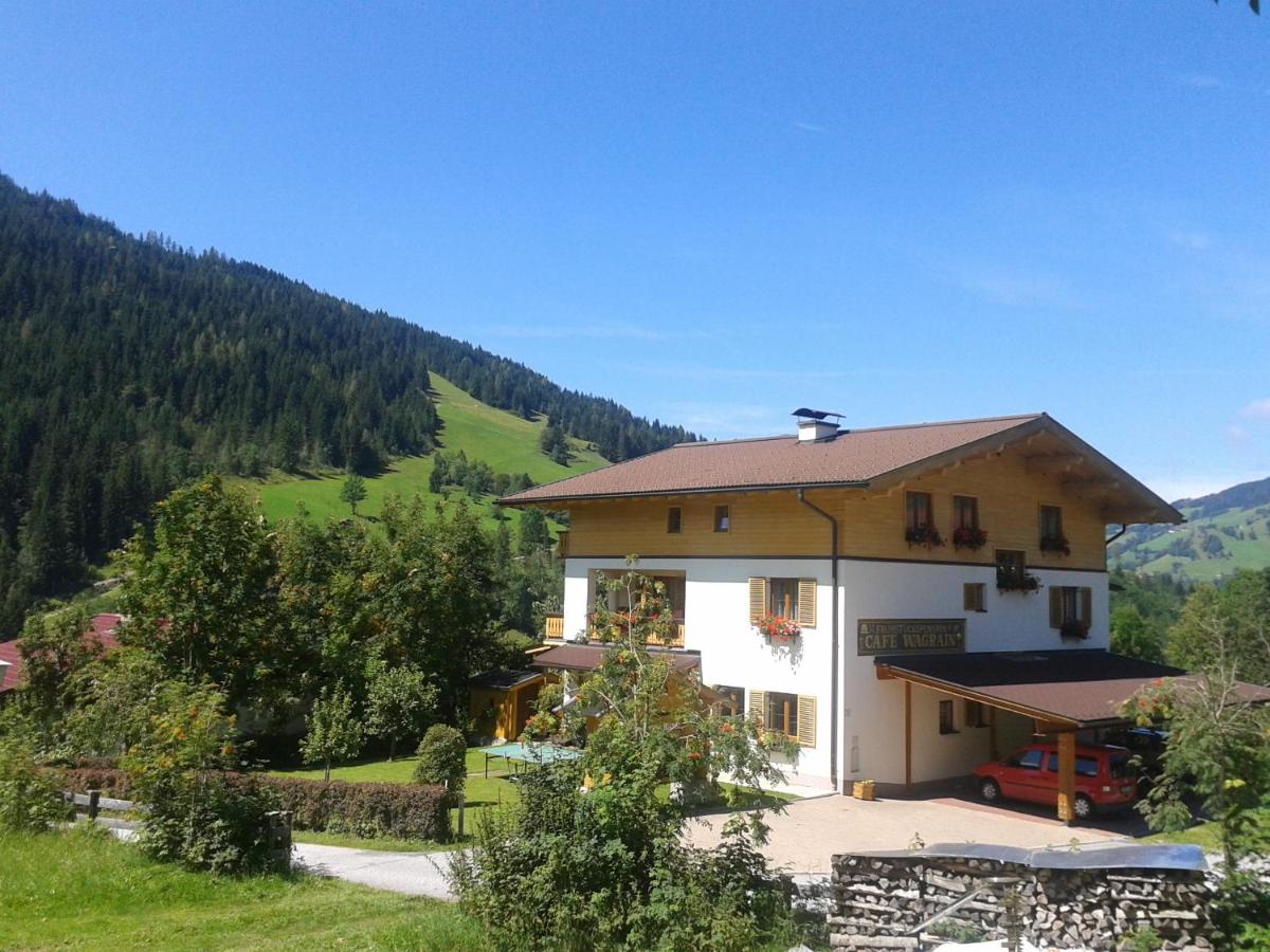 Frühstückspension Wagrain - Viktoria Flasch - Ferienwohnung