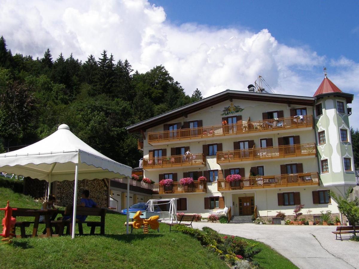 Apartment mit 2 Schlafzimmern und Balkon – Dachgeschoss